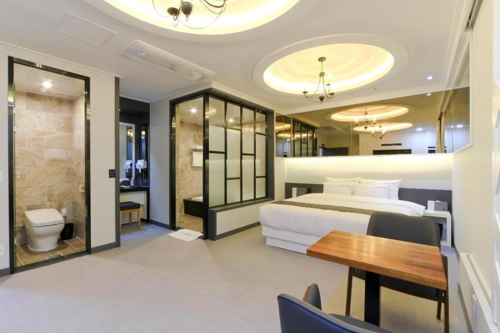 City Hotel G&G Busan Extérieur photo