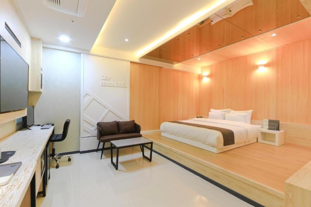 City Hotel G&G Busan Extérieur photo