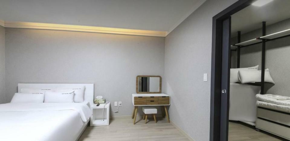 City Hotel G&G Busan Extérieur photo